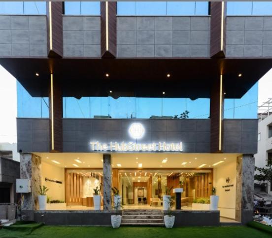 The Hubstreet Hotel,Bhopal Bagian luar foto