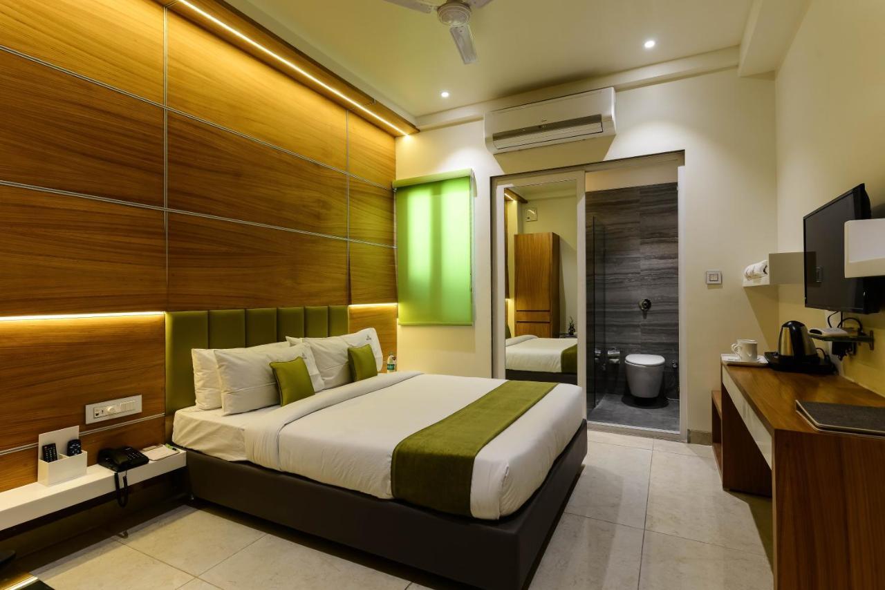 The Hubstreet Hotel,Bhopal Bagian luar foto